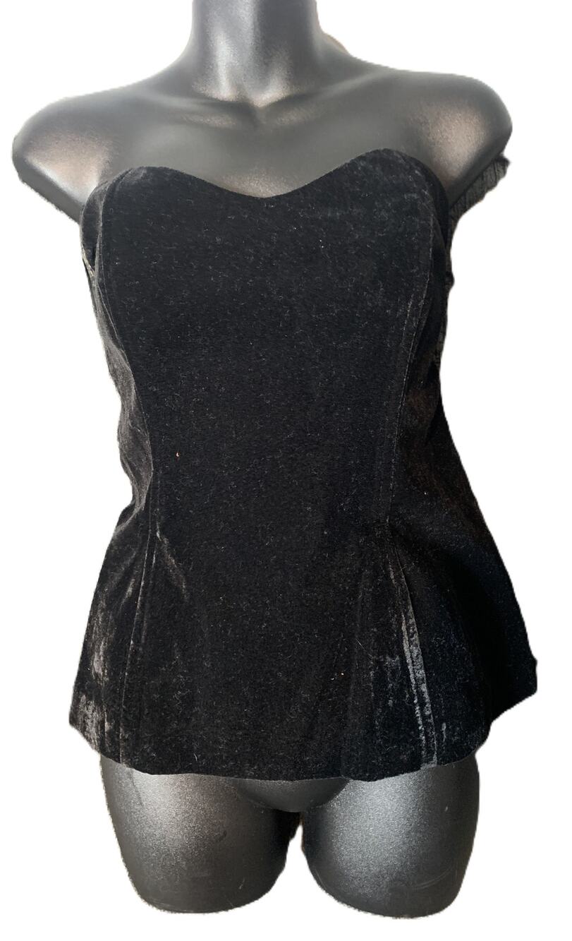 Johnny Wujek Women's Bustier Size 15 Black Velvet